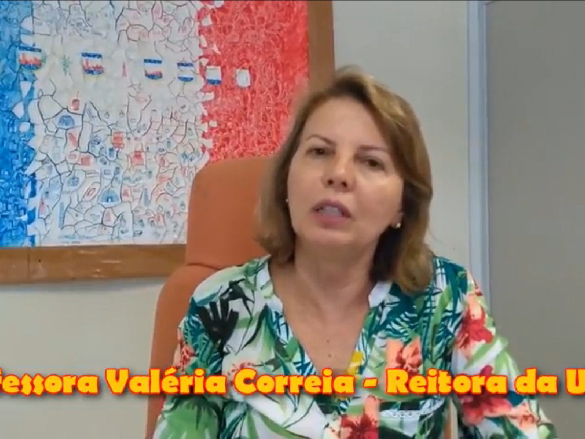 Vídeo: Reitora da UFAL convida estudantes para o 38º ENEPe