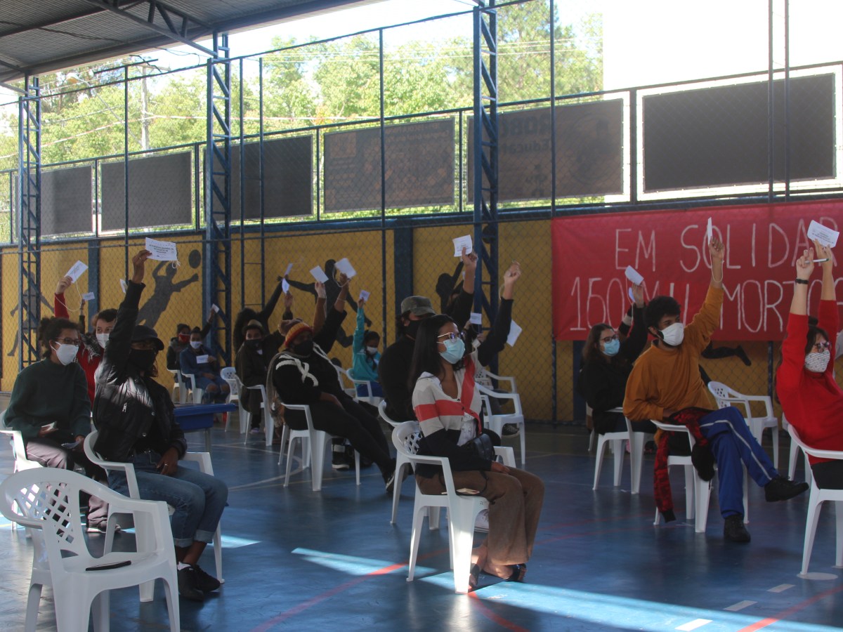 Plano de Lutas do 40º Encontro Nacional de Estudantes de Pedagogia